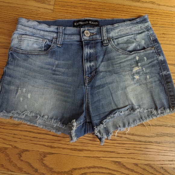 Express Pants - Express 2 1/2 inch High Rise Denim Cutoff Shorts